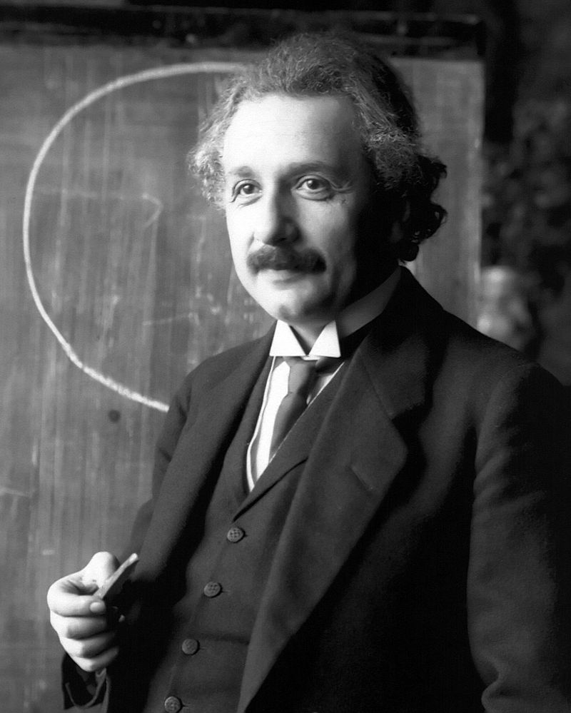 Albert Einstein năm 1921