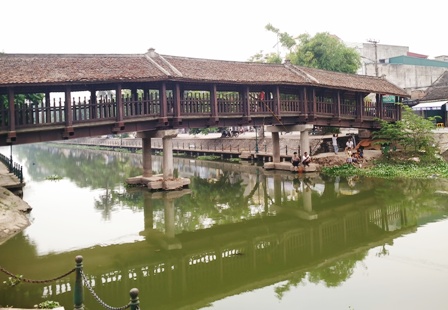Cầu ngói,Cầu ngói Phát Diệm,cầu ngói Kim Sơn,cầu ngói Kim Sơn Ninh Bình,cầu ngói Phát Diệm Kim Sơn Ninh Bình,Phát Diệm Kim Sơn Ninh Bình,Phát Diệm,Kim Sơn,Ninh Bình