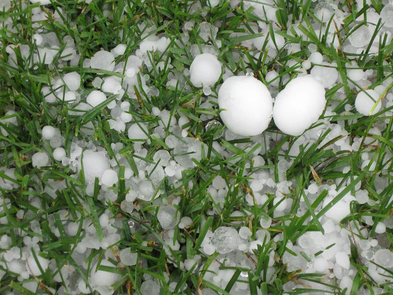 Mưa đá là gì,mưa đá,hình ảnh mưa đá,hail,trận mưa đá