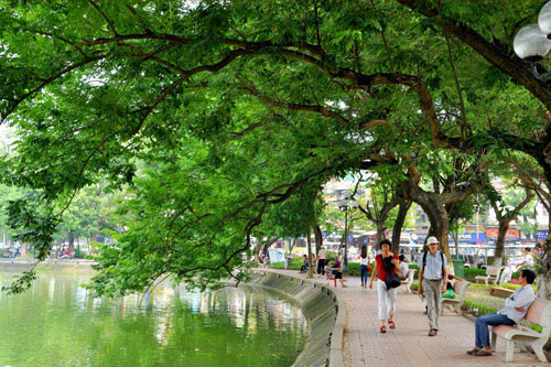 Khu vực quanh hồ Gươm trở thành phố đi bộ,Khu vực quanh hồ Hoàn Kiếm trở thành phố đi bộ,phố đi bộ quanh hồ Gươm vào những ngày cuối tuần,hồ Gươm,hồ Hoàn Kiếm