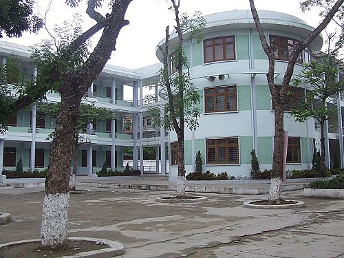 Trung học Phổ thông Lương Văn Tụy - Ninh Bình