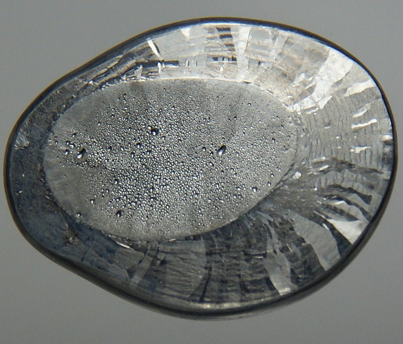 Một mẫu chì