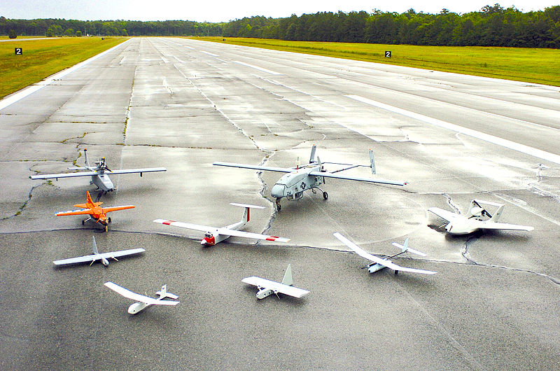 UAV là gì,UAV,Unmanned aerial vehicle,Thiết bị bay không người lái,Máy bay không người lái