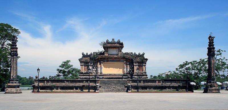 Trung học phổ thông chuyên Quốc Học - Huế,Trường Quốc Học,Quốc Học,Quốc Học-Huế,Trường Trung học Phổ thông Chuyên Quốc Học