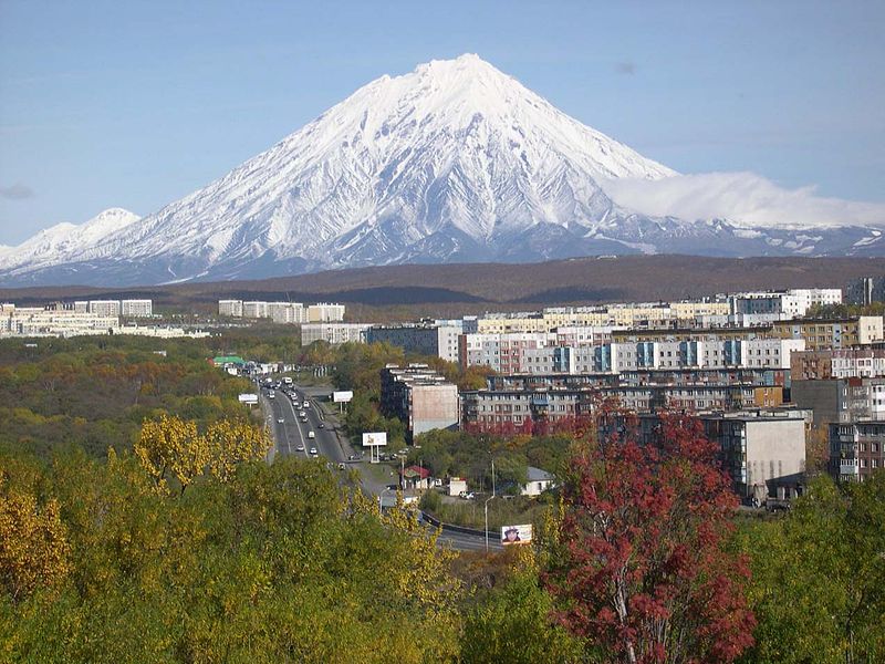 Núi lửa Koryaksky trên bán đảo Kamchatk, miền Viễn Đông nước Nga,núi lửa là gì,núi lửa,núi lửa phun trào,vì sao có núi lửa,dung nham núi lửa,dung nham,các ngọn núi lửa,hình ảnh núi lửa