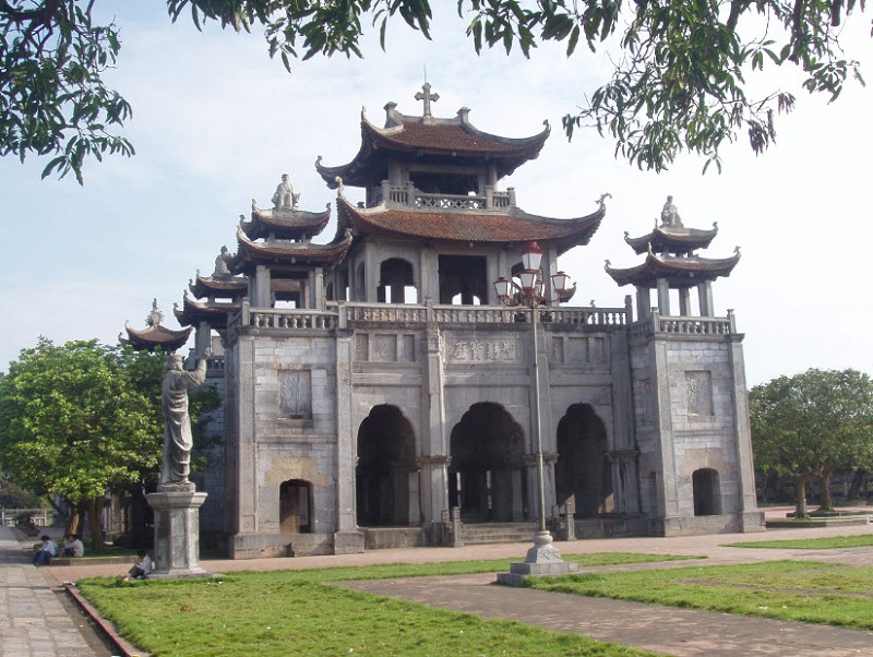 Nhà thờ đá Phát Diệm,nhà thờ đá,hình ảnh nhà thờ đá Phát Diệm,nhà thờ đá Phát Diệm Kim Sơn Ninh Bình,nhà thờ đá Phát Diệm noel,lịch sử nhà thờ đá Phát Diệm