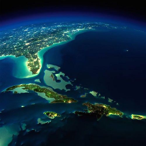Cùng ngắm những hình ảnh vòng quanh trái Trái Đất về đêm,vệ tinh của NASA ghi lại,vẻ lung linh khắp hành tinh chân thật nhất,Những ánh sáng lấp lánh từ khu vực Vịnh Ba Tư,Khu vực Bắc Mỹ - Mexico