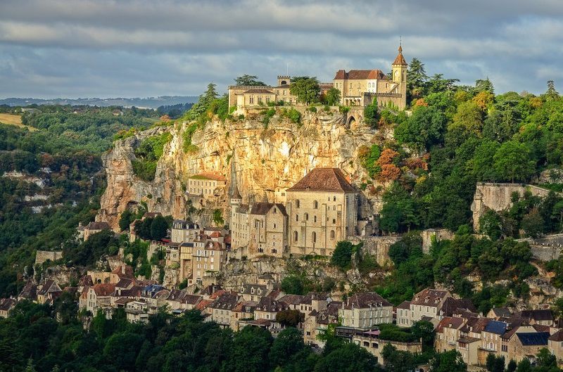 Những ngôi làng trên vách núi,công trình trên vách núi,Rocamadour,Pháp