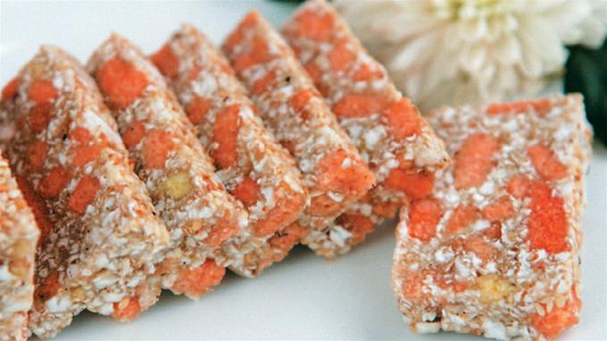 Bánh cáy,bánh cáy đặc sản Thái Bình, Bánh cáy là đặc sản của làng Nguyễn xã Nguyên Xá huyện Đông Hưng tỉnh Thái Bình