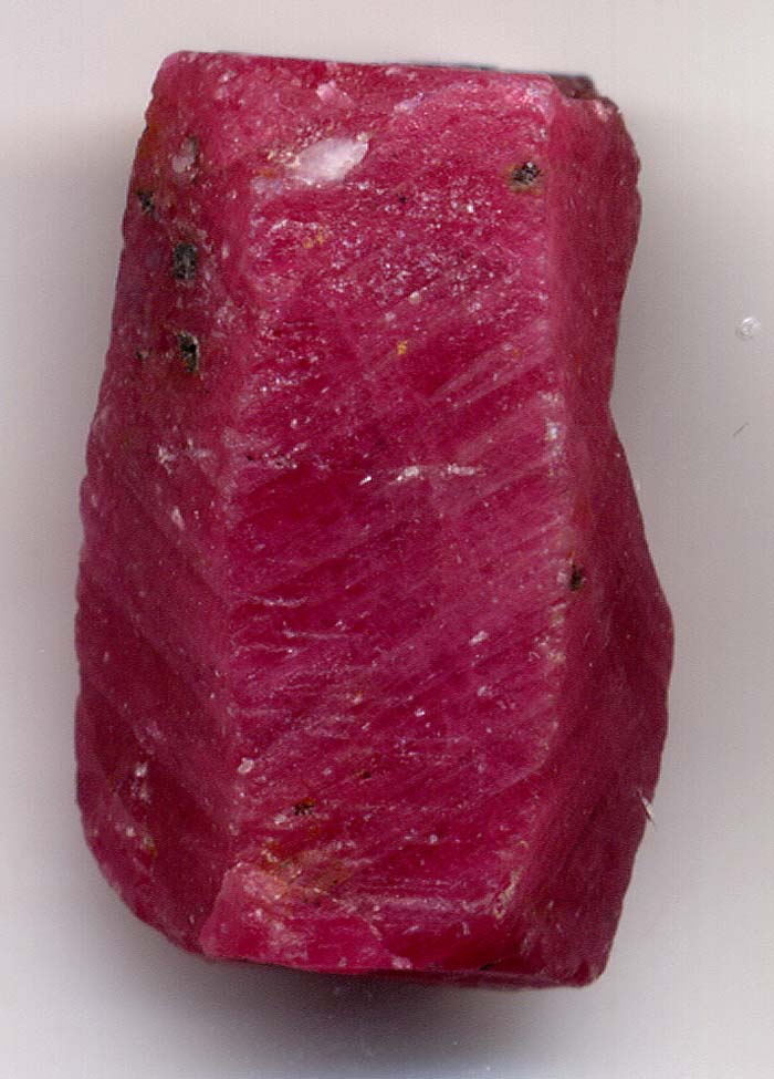 Hồng ngọc,ngọc đỏ,đá đỏ,đá đỏ Ruby,đá đỏ Rubi,đá đỏ Quỳ Châu,Rubin,Ruby,Tinh thể hồng ngọc nguồn gốc tự nhiên