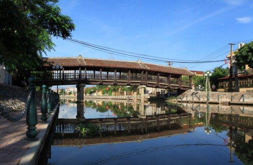 Cầu ngói,Cầu ngói Phát Diệm,cầu ngói Kim Sơn,cầu ngói Kim Sơn Ninh Bình,cầu ngói Phát Diệm Kim Sơn Ninh Bình,Phát Diệm Kim Sơn Ninh Bình,Phát Diệm,Kim Sơn,Ninh Bình