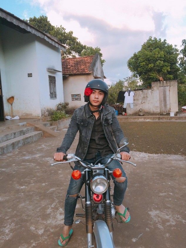 Nhóm Tám Chuyện