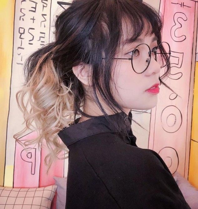 MÍT CON-MISTHY