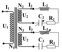 Một máy biến áp lý tưởng, cuộn sơ cấp N<sub>1</sub> = 2000 vòng được nối vào điện áp xoay chiều có giá trị hiệu dụng U<sub>1</sub> = 200 V có tần số 50 Hz. Thứ cấp gồm 2 cuộn, cuộn thứ nhất có N<sub>2</sub> = 200 vòng, cuộn thứ hai có N<sub>3</sub> = 100 vòng. Giữa 2 đầu N<sub>2</sub> đấu với mạch R<sub>2</sub>L<sub>2</sub>C<sub>2</sub> mắc nối tiếp (cuộn dây thuần cảm, L<sub>2</sub> = 0,3/π H, R<sub>2</sub> = 30 Ω và C<sub>2</sub> thay đổi được). Giữa 2 đầu N<sub>3</sub> với mạch R<sub>3</sub>L<sub>3</sub>C<sub>3</sub> mắc nối tiếp (cuộn dây thuần cảm có L<sub>3</sub> thay đổi được, R<sub>3</sub> = 20 Ω và C<sub>3</sub> = 0,5/π mF). Khi điện áp hiệu dụng trên C<sub>2</sub> và trên L<sub>3</sub> cùng đạt giá trị cực đại thì cường độ dòng điện hiệu dụng chạy trong cuộn sơ cấp là 