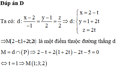 Trong không gian Oxy, cho đường thẳng d:x−2−1=y−12=z2 và mặt phẳng (P): x + 2y – z – 5 = 0. Tọa độ giao điểm của d và (P) là: