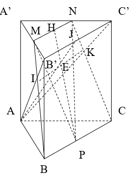 Cho hình lăng trụ tam giác đều ABC.A’B’C’ có AB = 23 và AA’= 2. Gọi M, N, P lần lượt là trung điểm của các cạnh A’B’, A’C’ và BC. Côsin của góc tạo bởi hai mặt phẳng (AB’C’) và (MNP) bằng: